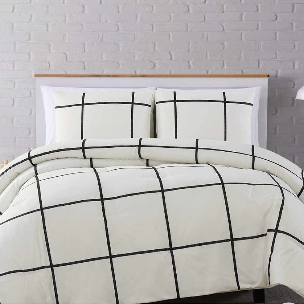 Truly Soft Kurt Windowpane Twin/Twin XL Quilt Sets